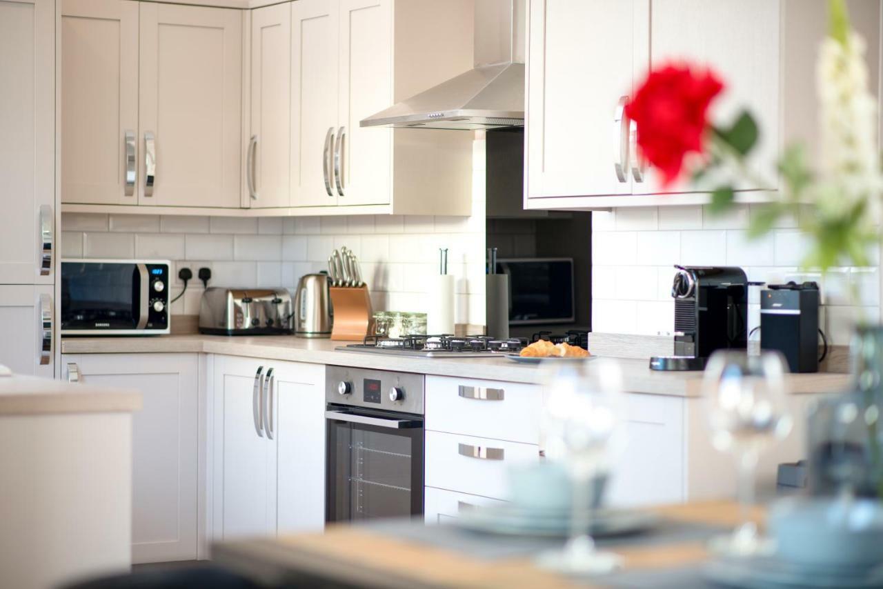 Morley Cottage - Modern 3 Bedroom, 2 Bathroom House With Garden In Southsea, Portsmouth Exterior photo